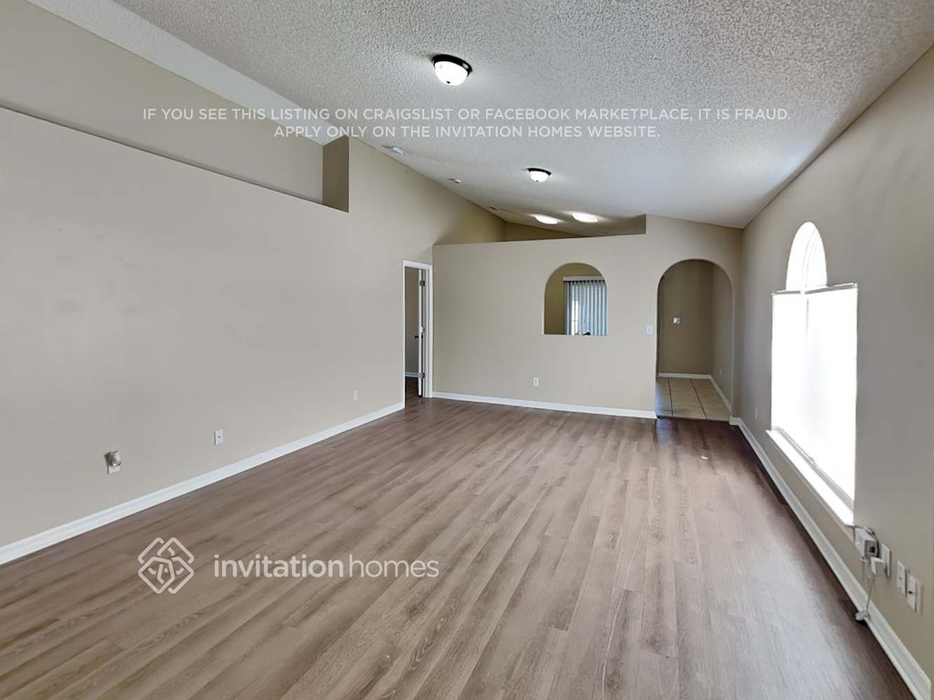 Building Photo - 2836 Maderia Cir