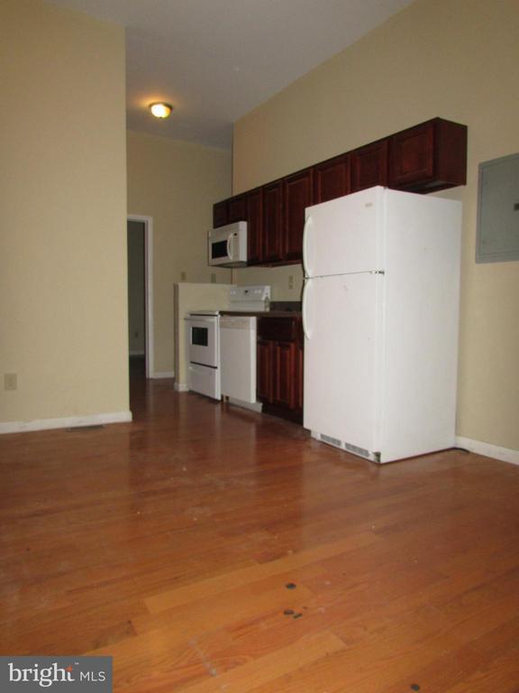 Building Photo - 436 N 32nd St