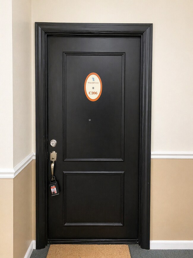 Building Photo - SPACIOUS 2BR CONDO | MOVE-IN READY | LIMITED AVAILABILITY