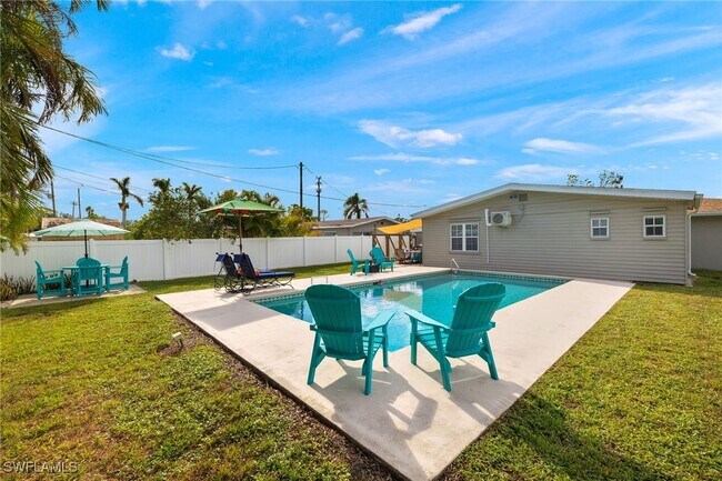 Primary Photo - 1238 Forsyth Dr