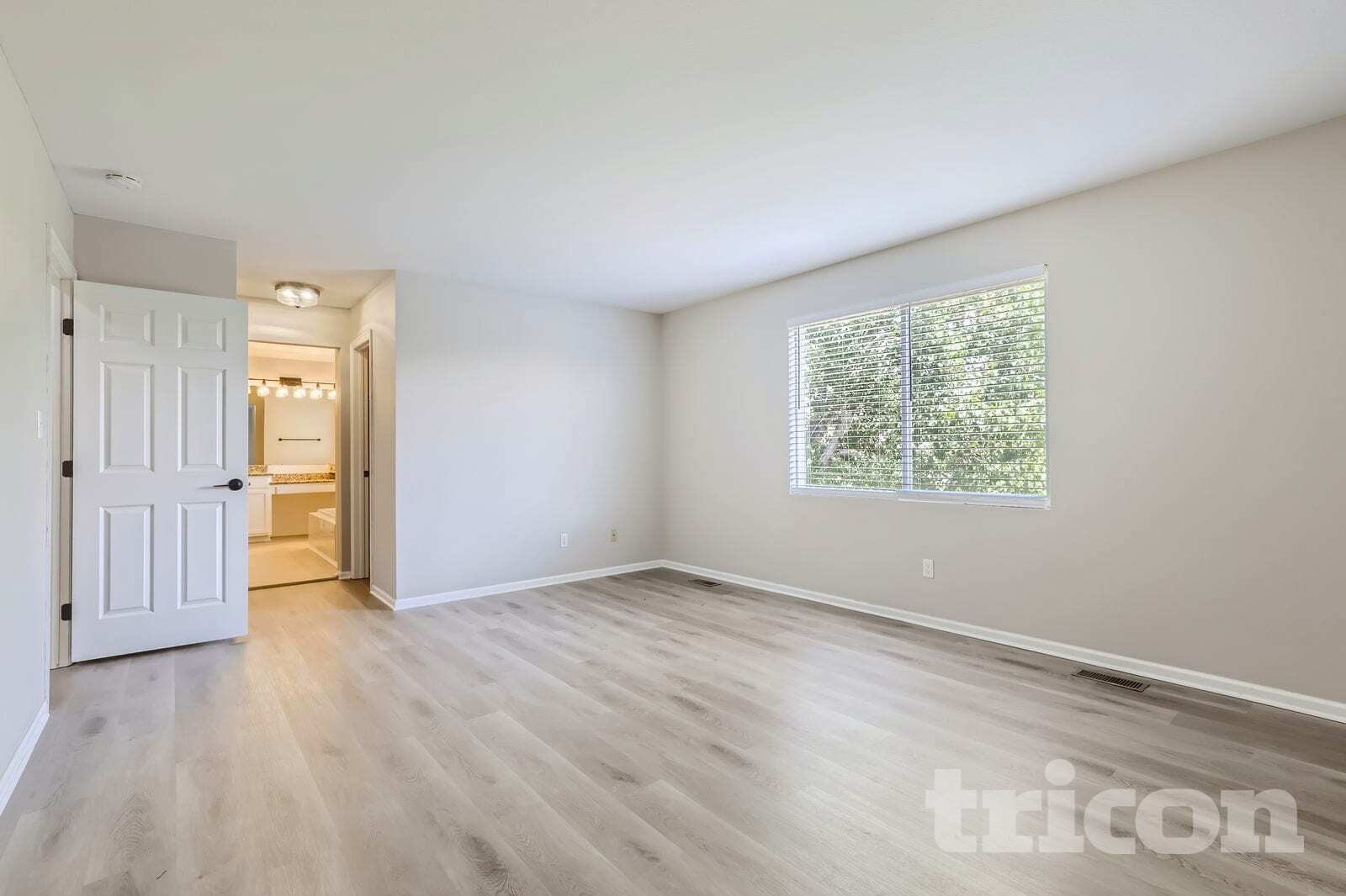 Building Photo - 15847 E 99th Pl