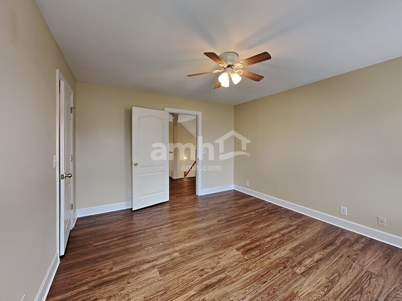 Building Photo - 2710 Soaring Eagle Ct