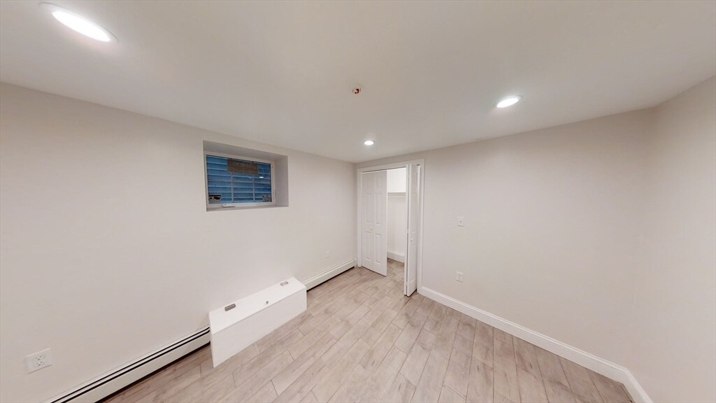 Building Photo - 130 Putnam St
