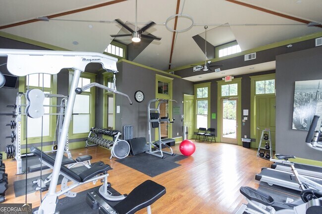 Building Photo - 1195 Milton Terrace SE