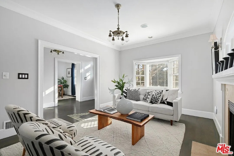 Building Photo - 11217 Kling St