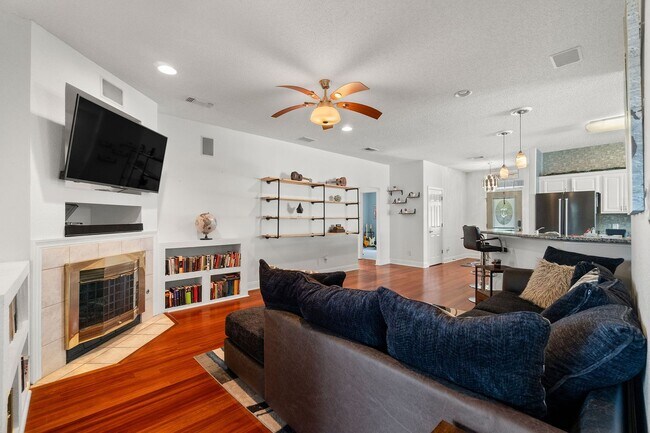 Building Photo - 8432 Millstream Dr