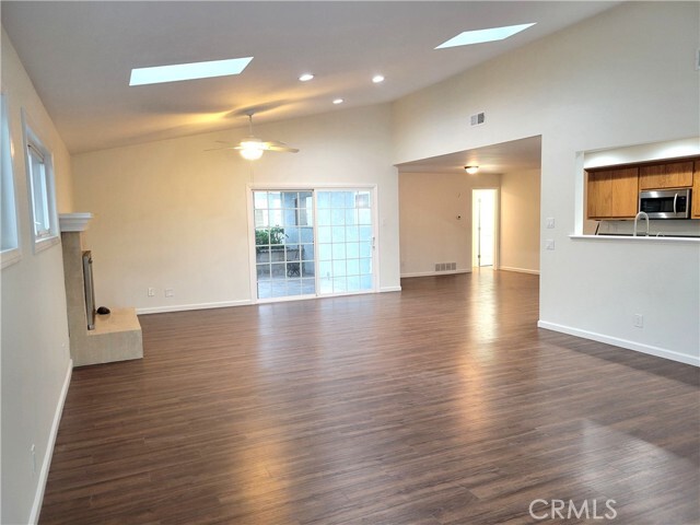 Building Photo - 420 Opal Cove Way
