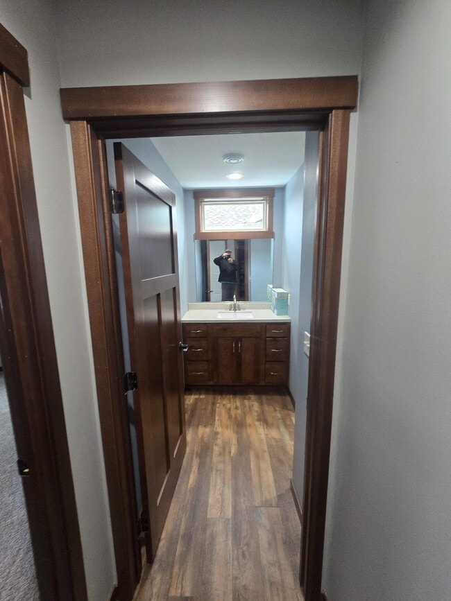 Building Photo - 1934 W 6th St