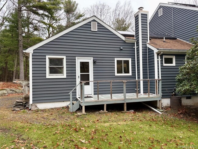 Primary Photo - 44 Gregory Rd