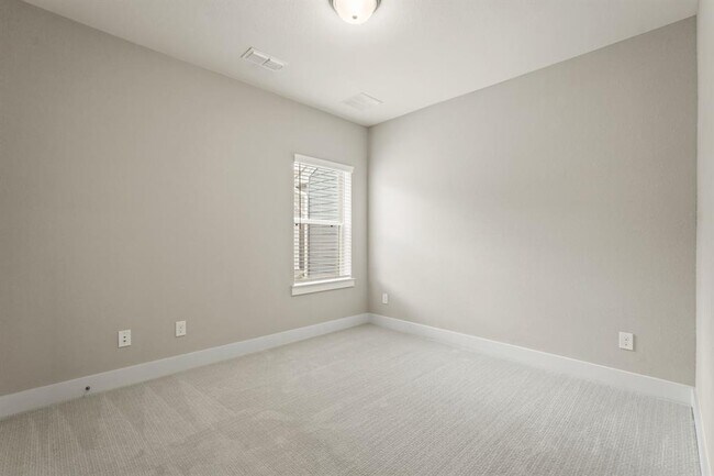 Building Photo - 10972 Hewitt Cliff Ln
