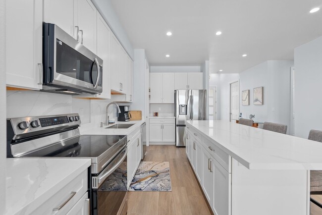 Building Photo - Ocean Front Property in Waianae with a quiet rural setting 3/3 Single Family Home and a 2/1 Cottage