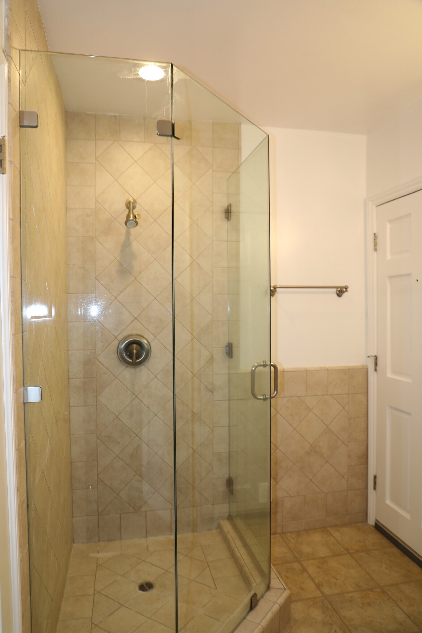 2nd FREE STANDING NEW TILED SHOWER - 1413 S Beverly Glen Blvd