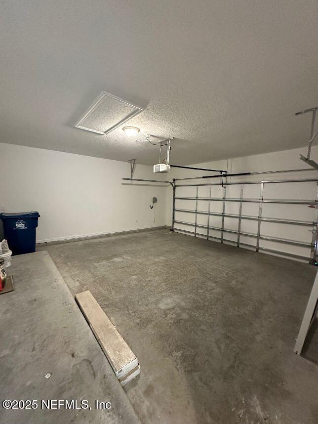 Building Photo - 564 Stargaze Ln