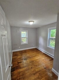 Building Photo - 16 Monticello St