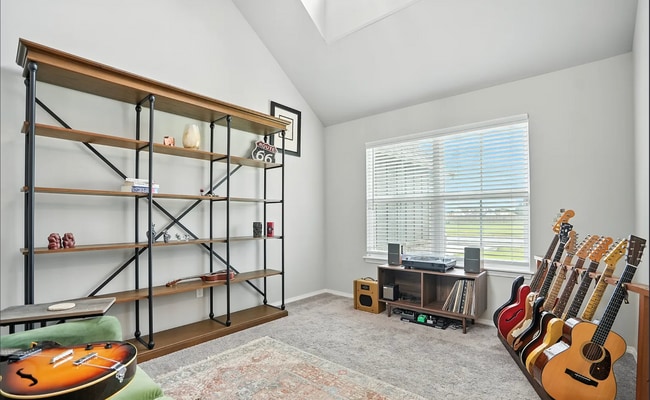 Building Photo - 3505 E 154th St S