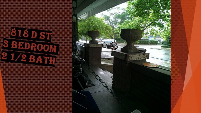 Building Photo - 818 D St