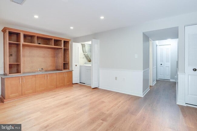 Building Photo - 5728 Evergreen Knoll Ct
