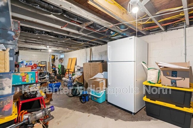 Building Photo - 1523 E 49th St