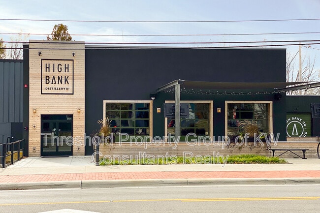 Building Photo - 872-874-874 Copeland Rd