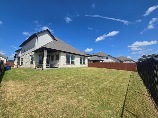 Building Photo - 2319 Cantata Cv