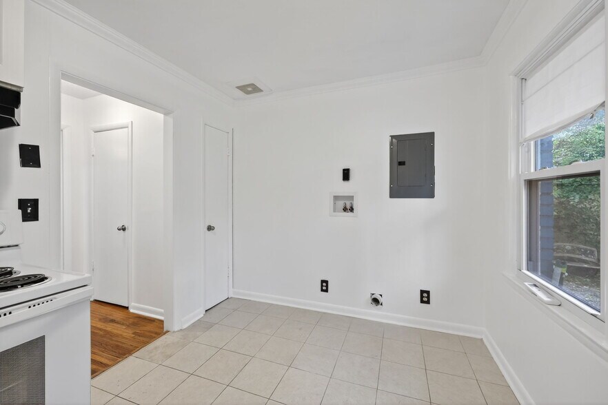 Building Photo - 106 McKennell Dr