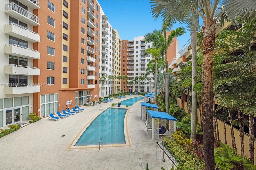 Building Photo - 18800 NE 29th Ave