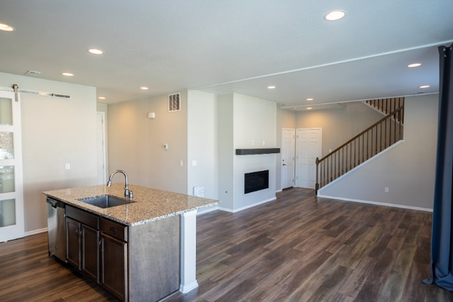 Building Photo - 5314 Osbourne Dr