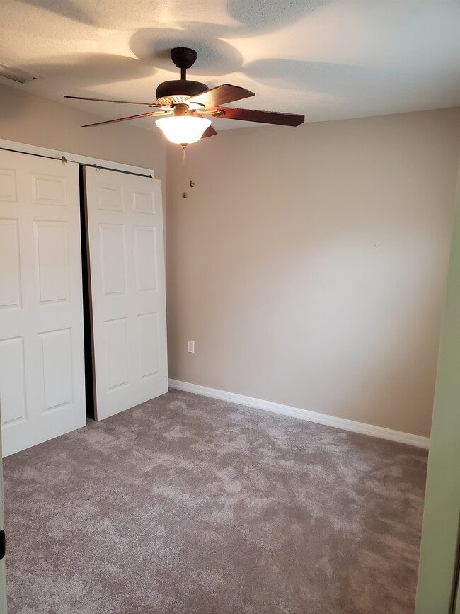 2nd Bedroom - 10816 Great Carlisle Ct