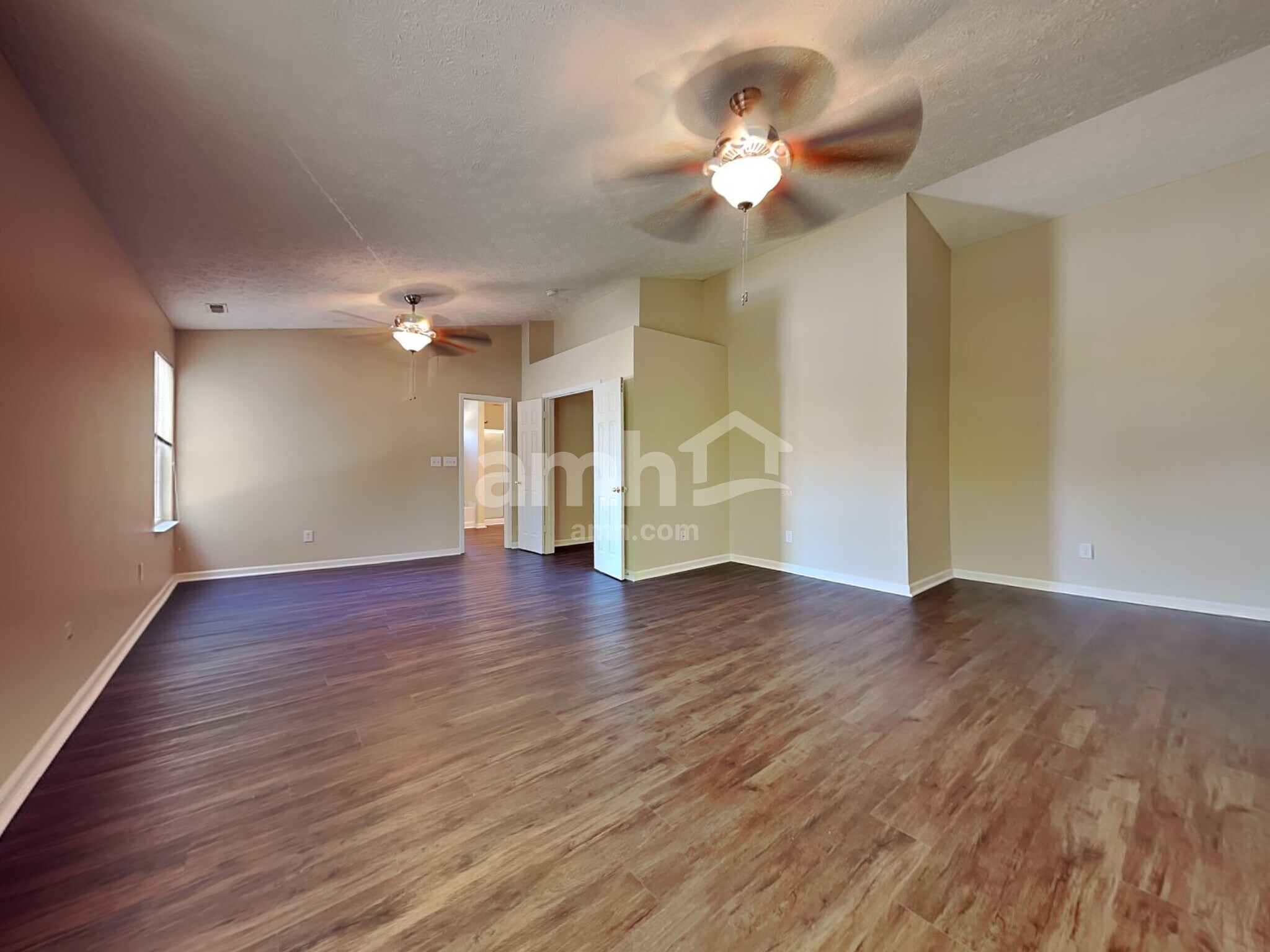 Building Photo - 6739 Shanghai Cir