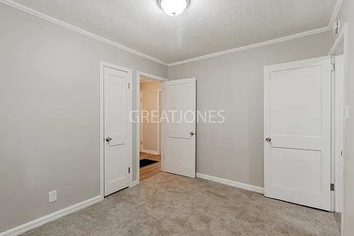 Building Photo - 1324 Macon Ave