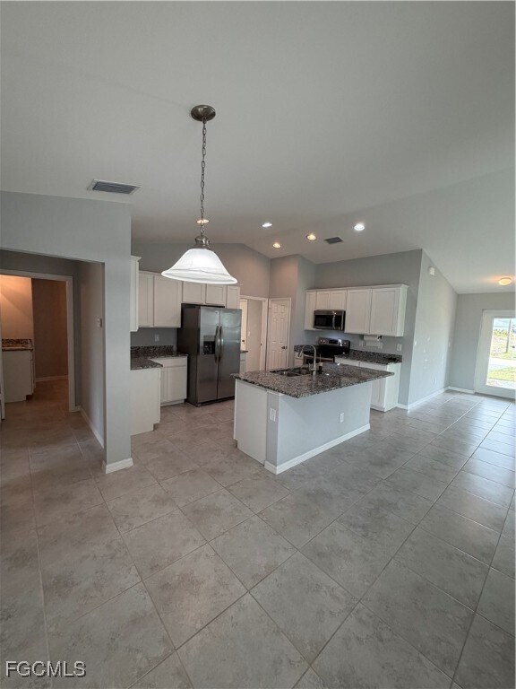 Building Photo - 236 NW 24th Ave