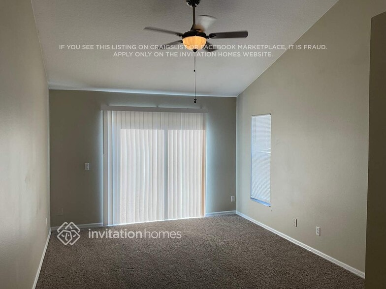 Building Photo - 1215 Lake Shore Ranch Dr