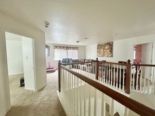 Building Photo - 5 BED/3 BATH GORGEOUS HOUSE FOR LEASE! AVA...