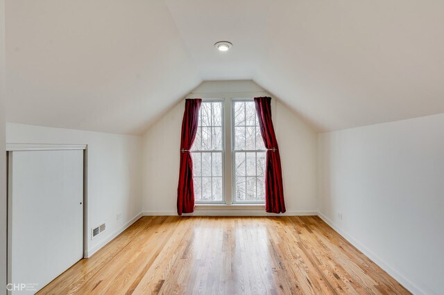 Bedroom with 2 closets and floor to ceiling windows - 3030 N Elbridge Ave