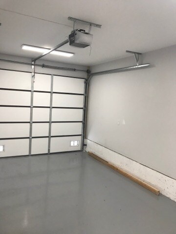 Building Photo - 4618 Collwood Ln
