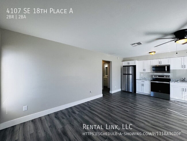 Building Photo - 4107 SE 18th Pl