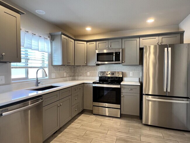 Building Photo - 6602 Watusi Rd