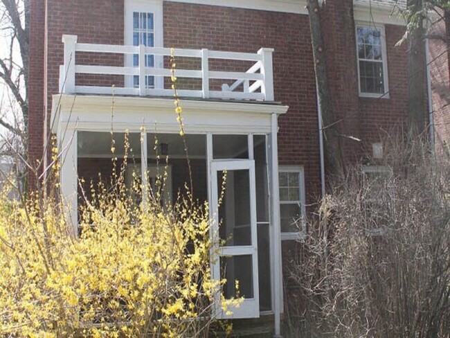 Building Photo - 16225 Glynn Rd