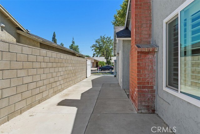 Building Photo - 4040 Penrod Dr