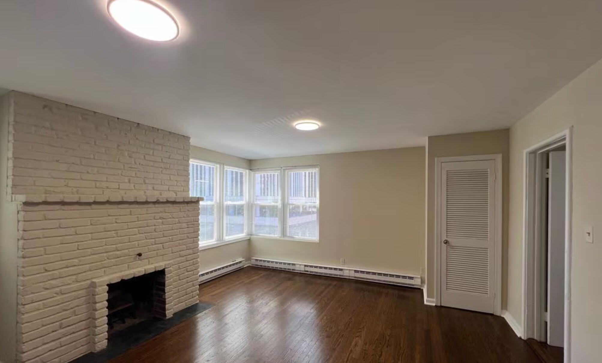 Building Photo - 1501 Key Blvd