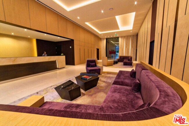 Building Photo - 889 Francisco St