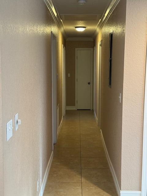 Building Photo - 608 SW 8th Ct