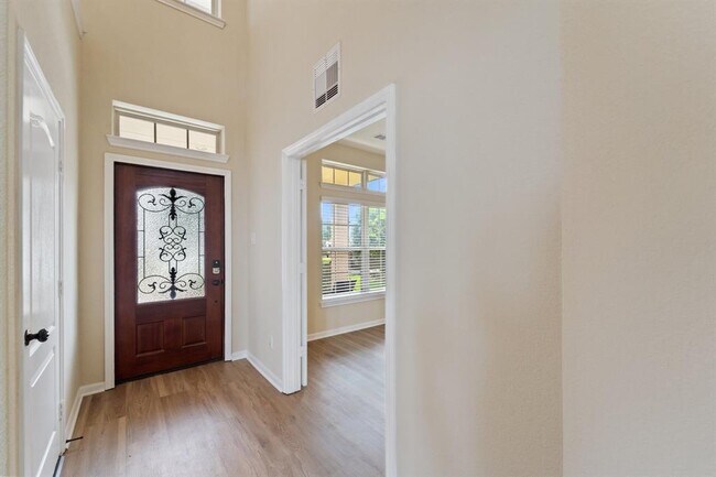 Building Photo - 29022 Crystal Rose Ln