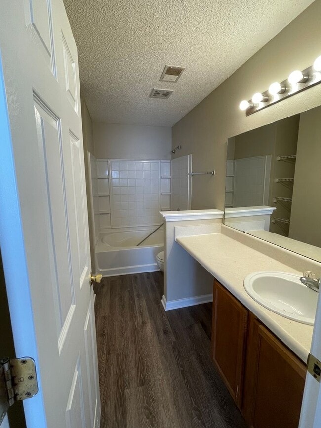 Building Photo - Charming 3-Bedroom Home in Oak Pointe – COMING IN JUNE!!!!!!!!!