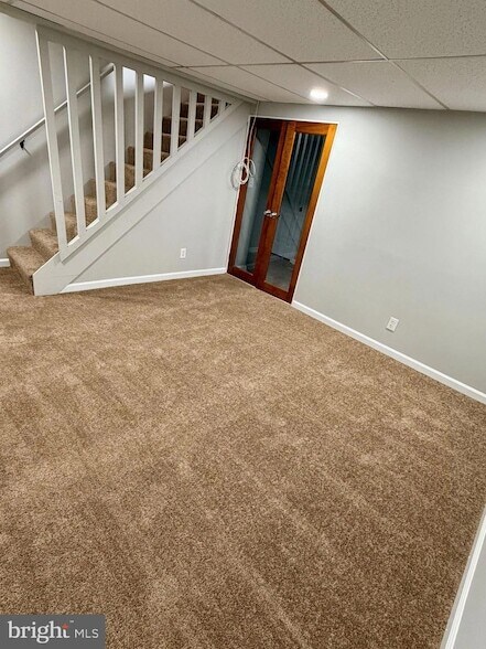 Building Photo - 3413 Wallford Dr