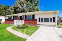 Building Photo - At Last, This Is What You Have Been Searching For!