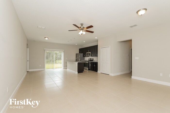Building Photo - 222 Big Sioux Dr
