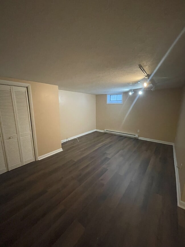 Building Photo - 34 Ridge Meadows Dr