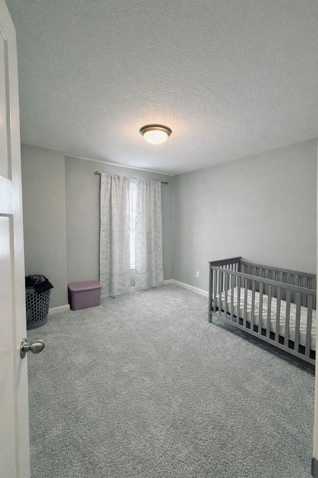 Building Photo - Beautiful New Construction 5bed 4bath Home in Otsego