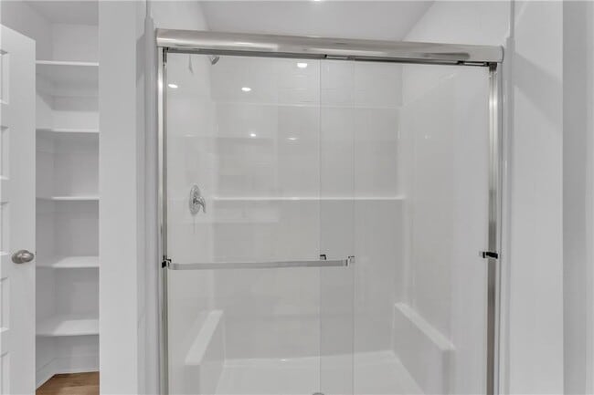 Building Photo - 4671 W Aurora St